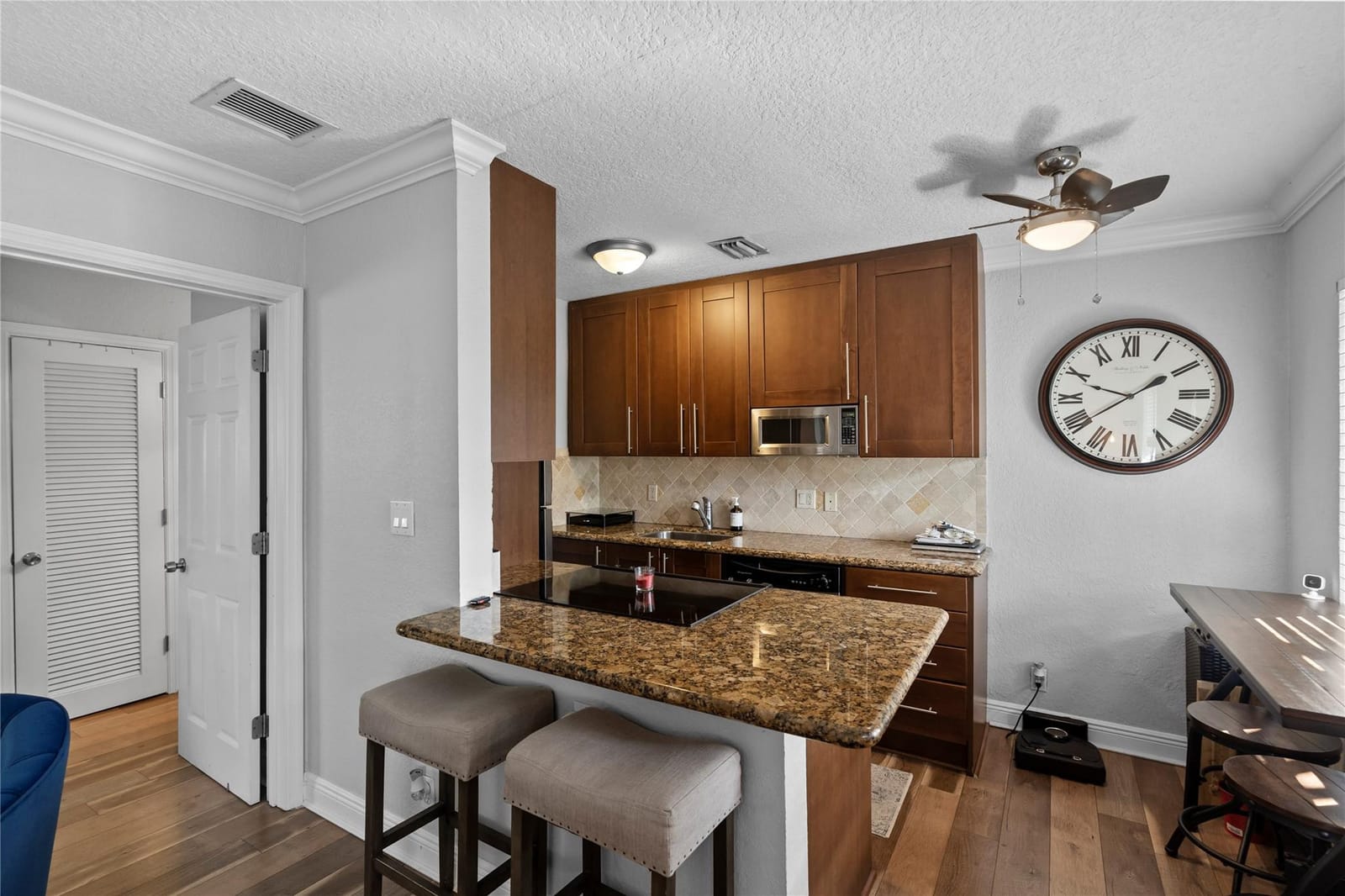 1311 NE 18th Street 205 — photo 7