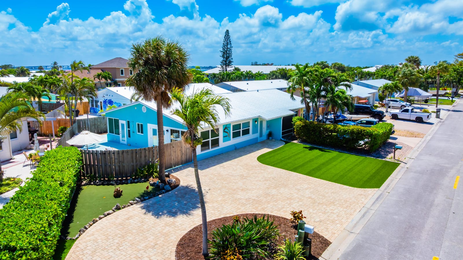 113 N Las Olas Drive, Jensen Beach, FL 34957