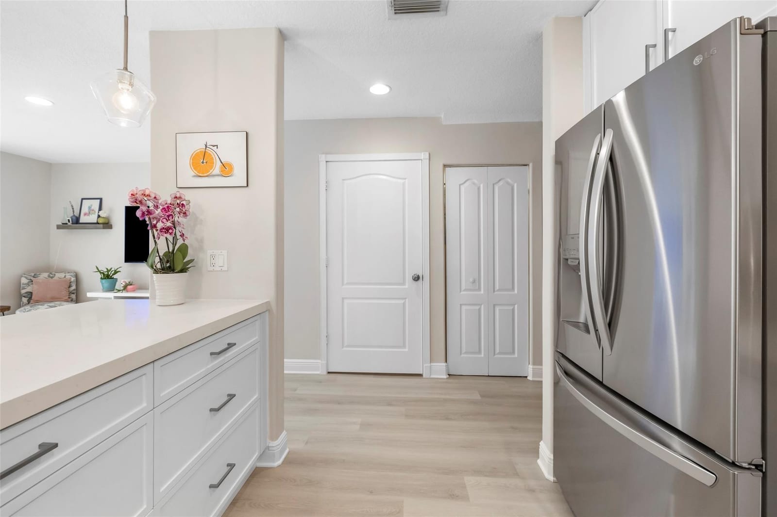 3067 Virginia Street 3067 — photo 10