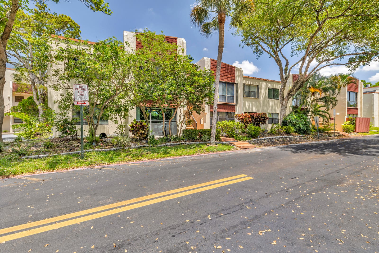 301 N Pine Island Road 101, Plantation, FL 33324 photo 20