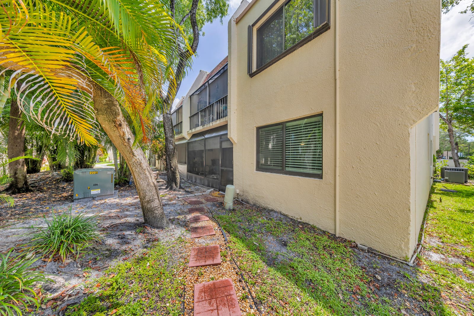 301 N Pine Island Road 101, Plantation, FL 33324 photo 23