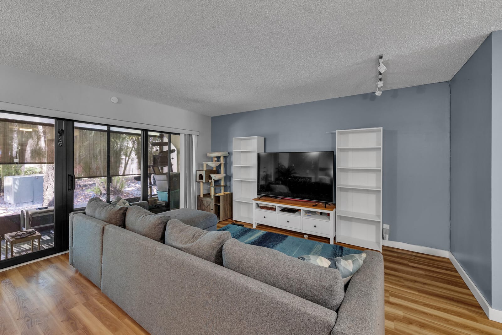 301 N Pine Island Road 101, Plantation, FL 33324 photo 8