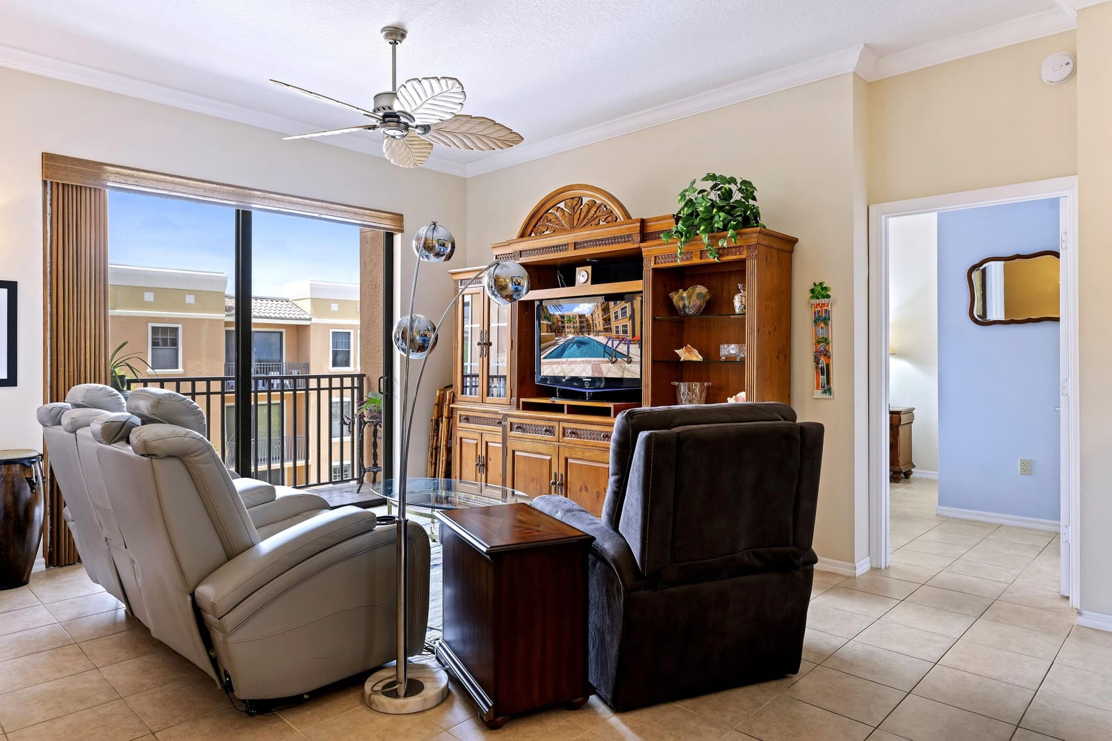 511 Lucerne Avenue 617, Lake Worth Beach, FL 33460 photo 29