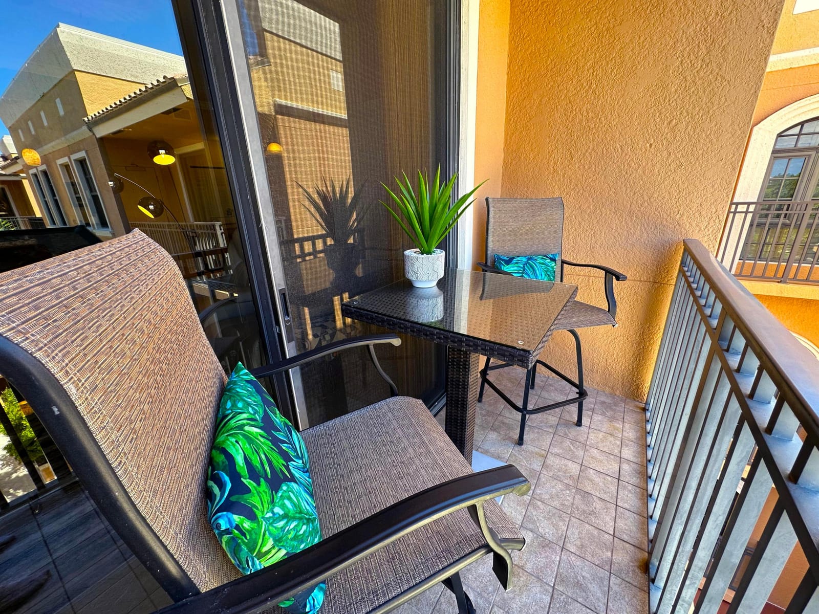 511 Lucerne Avenue 617, Lake Worth Beach, FL 33460 photo 4