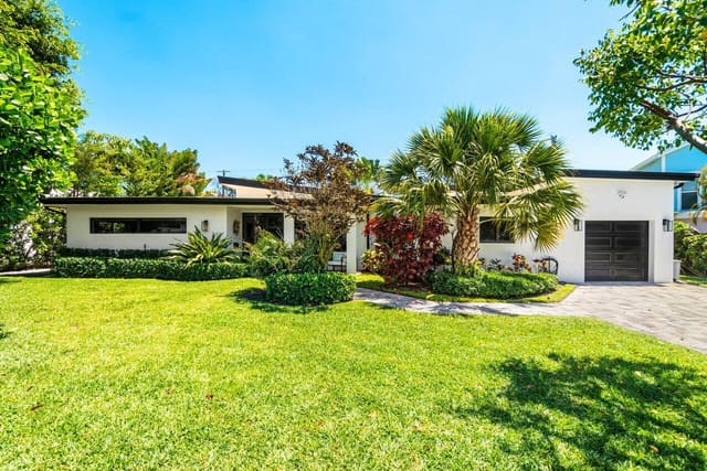 308 Enfield Road, sold in Chevy Chase, Coral Springs, FL