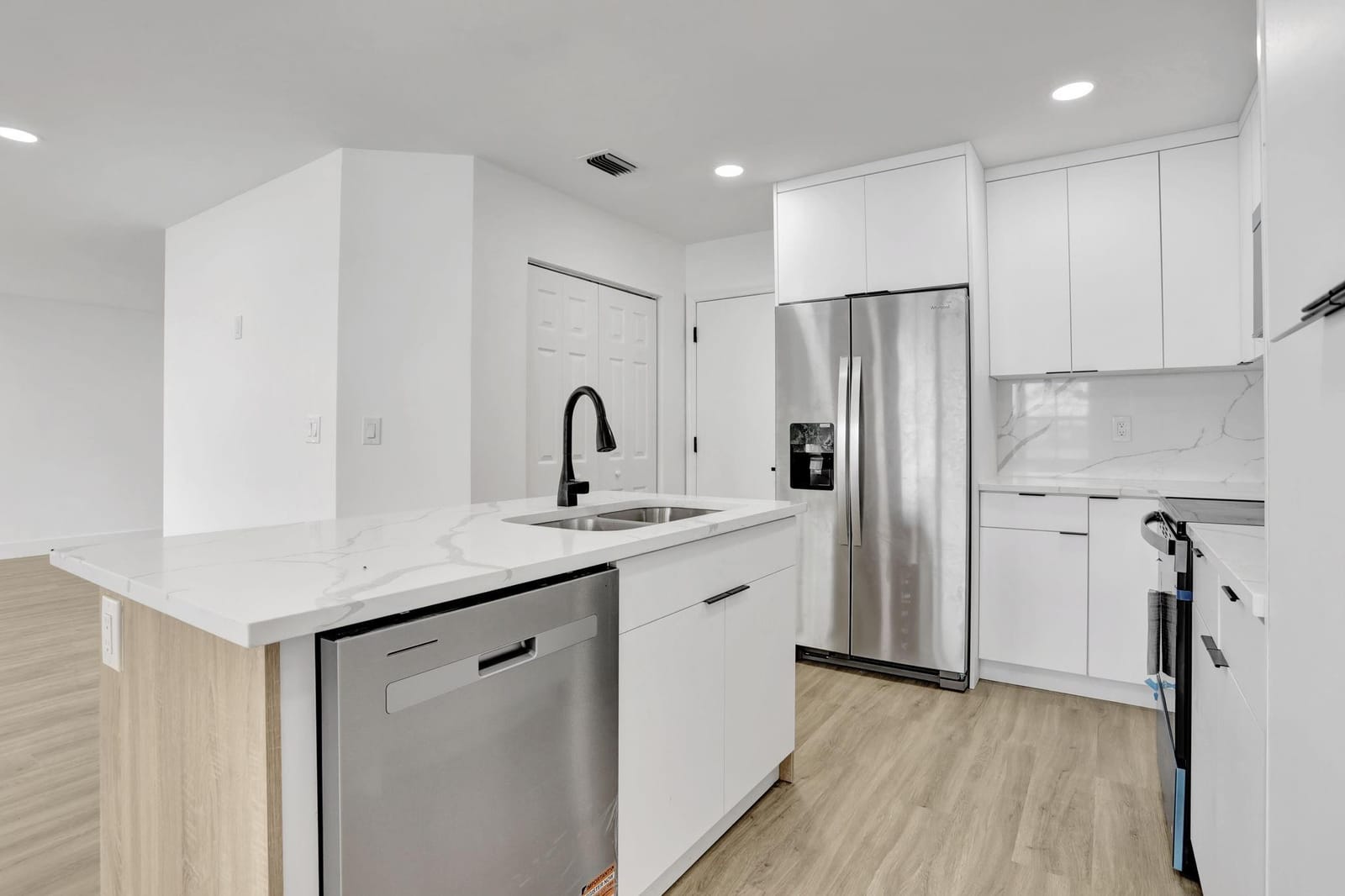 3133 Vista Del Mar, Margate, FL 33063 photo 9