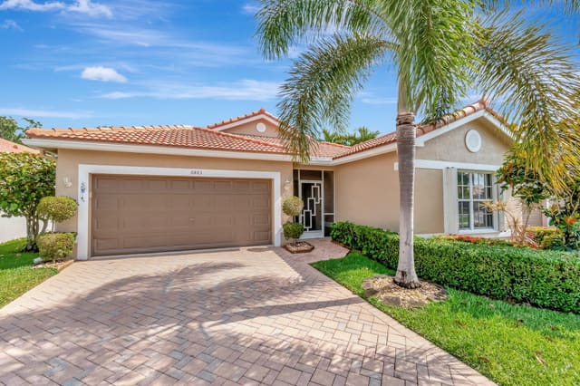 6463 Placid Lake Lane, sold in Grove Isle, Boynton Beach, FL
