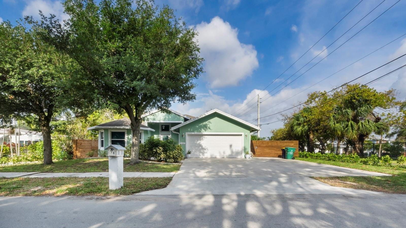4521 SW 25th Avenue, Fort Lauderdale, FL 33312
