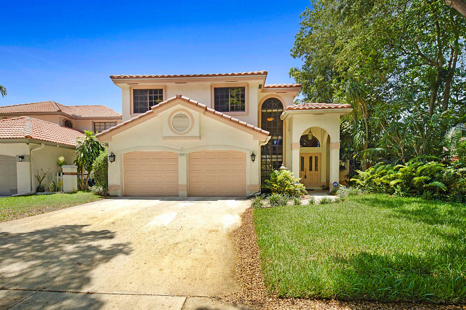 677 NW 38th Avenue, Deerfield Beach, FL 33442