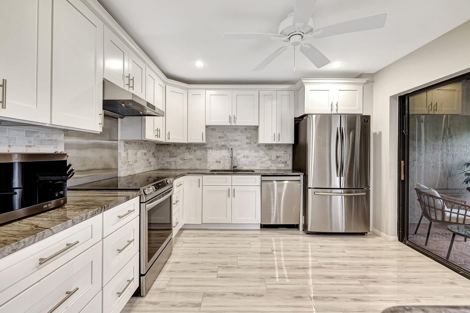 3215 S Lakeview Circle 12-103, Hutchinson Island, FL 34949 photo 11