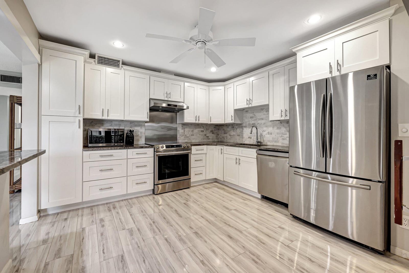 3215 S Lakeview Circle 12-103, Hutchinson Island, FL 34949 photo 12