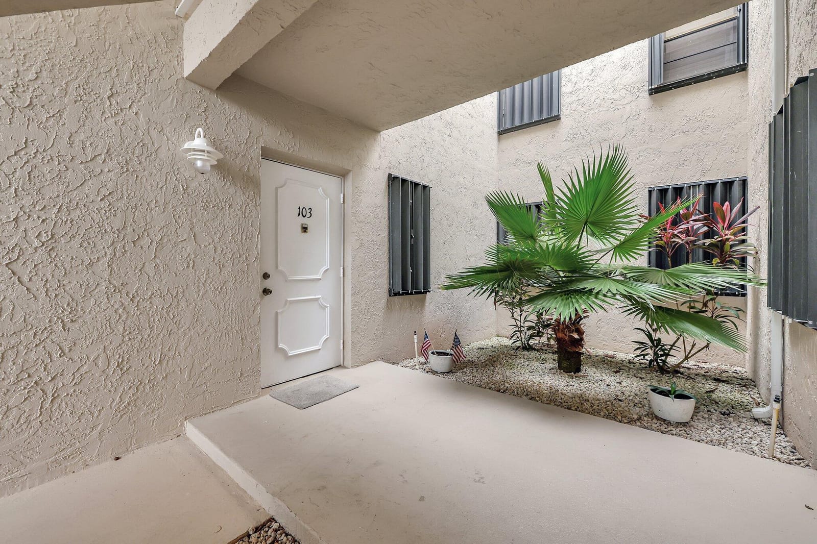 3215 S Lakeview Circle 12-103, Hutchinson Island, FL 34949 photo 3
