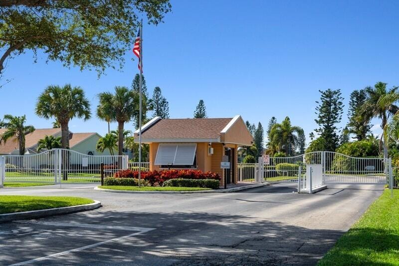 3215 S Lakeview Circle 12-103, Hutchinson Island, FL 34949 photo 29