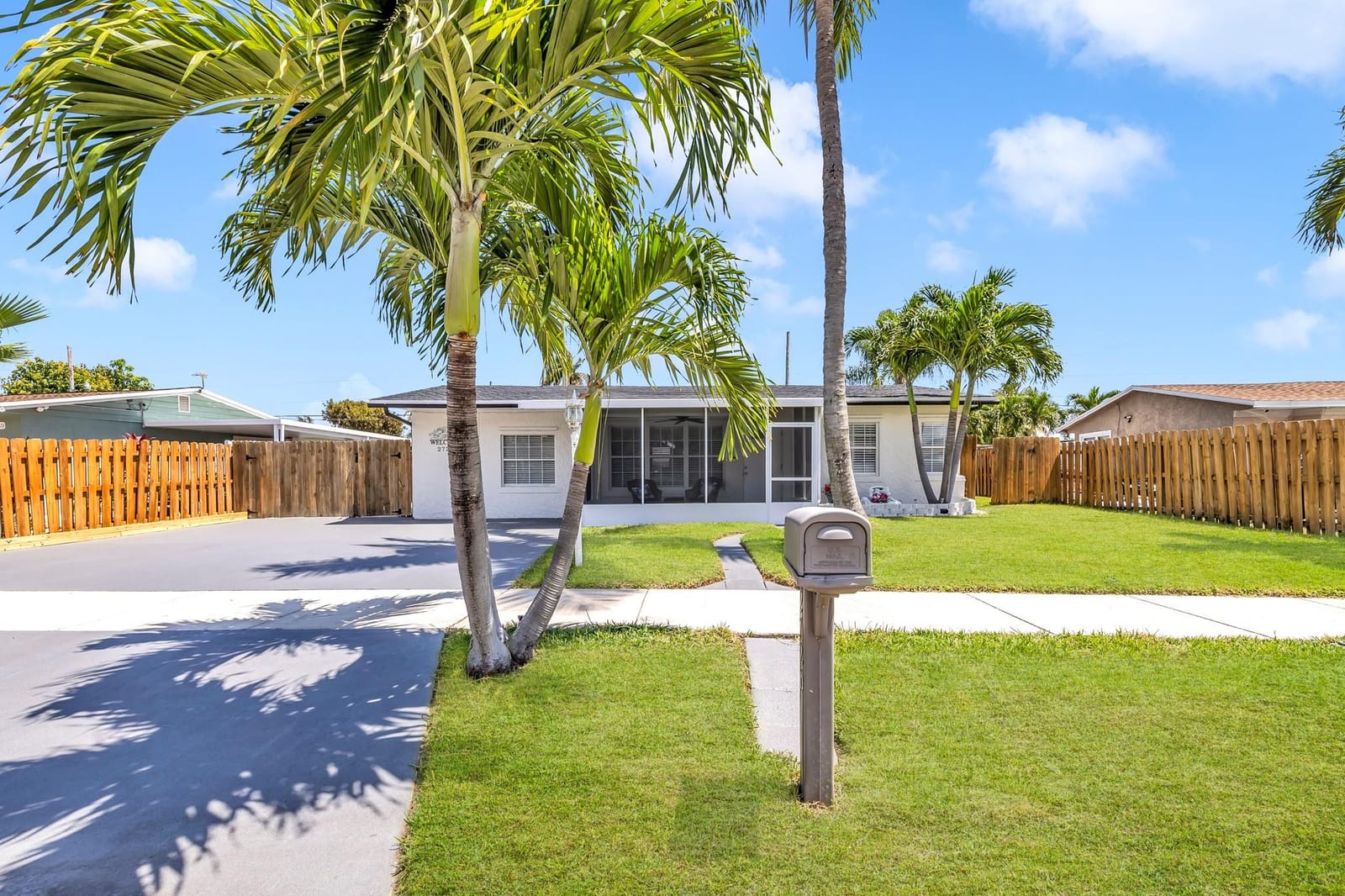 2720 NE 11th Terrace, Pompano Beach, FL 33064