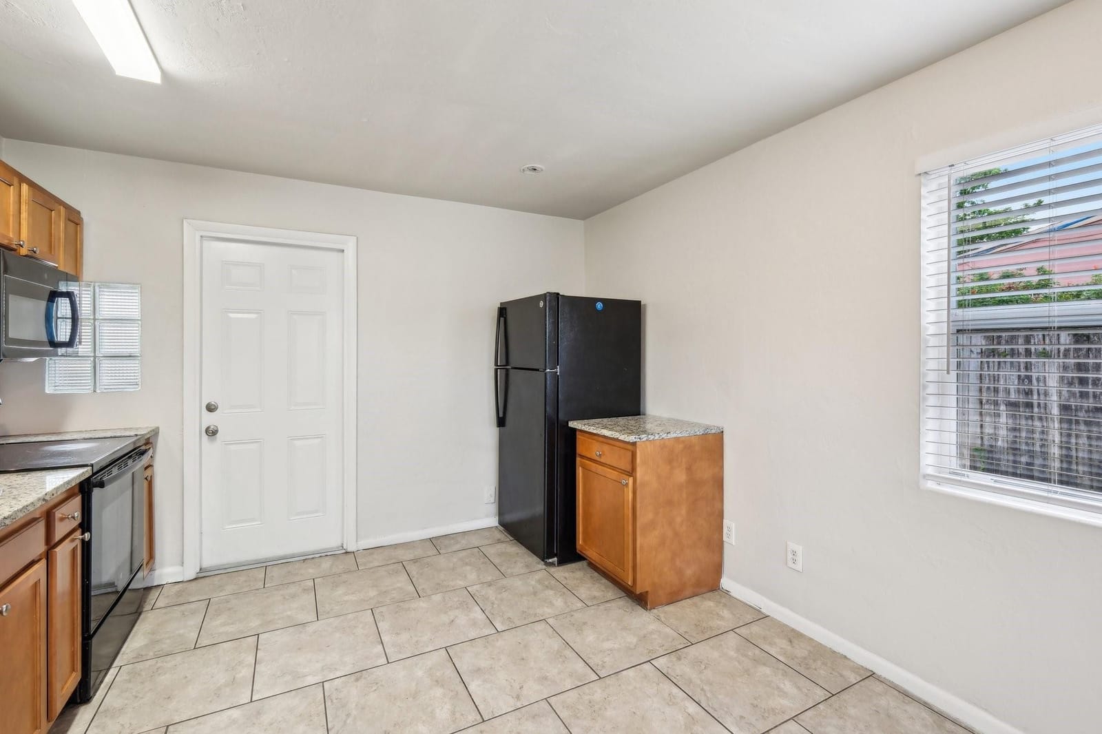 744 Dogwood Road — photo 12