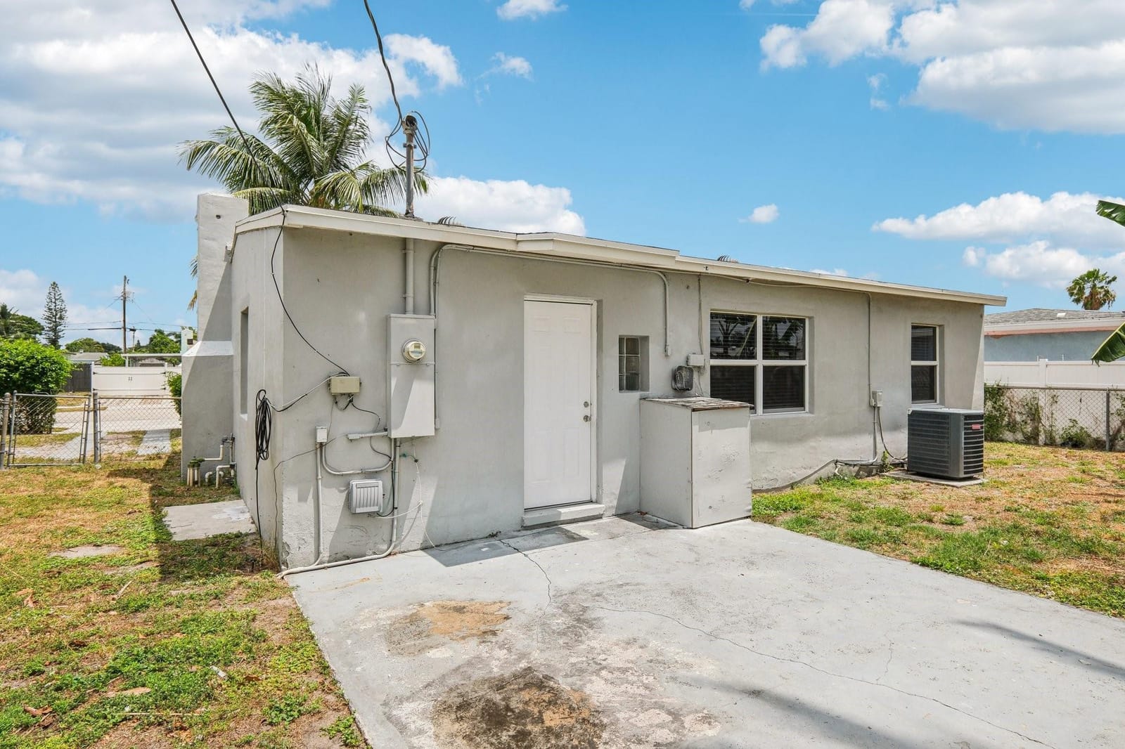 744 Dogwood Road, West Palm Beach, FL 33409 photo 22