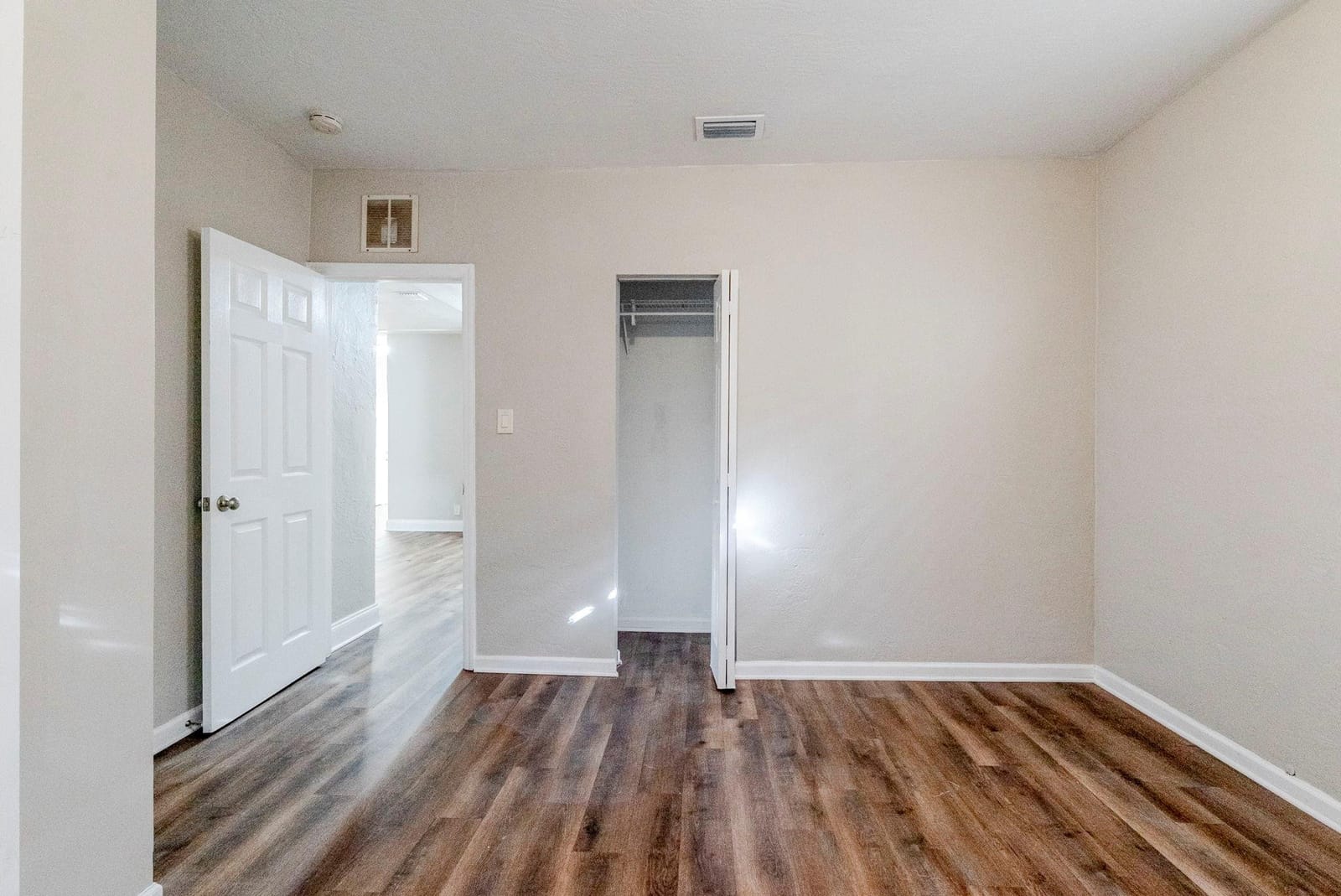734 SW 4th Street — photo 12