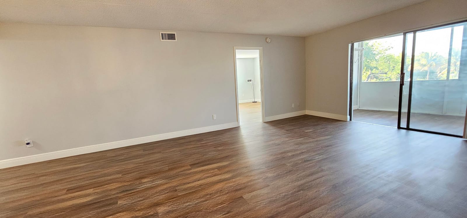 4141 NW 44th Avenue 217 — photo 5