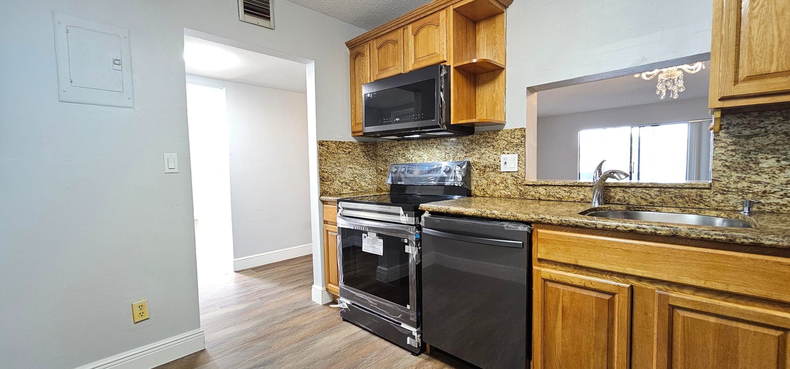 4141 NW 44th Avenue 217 — photo 8
