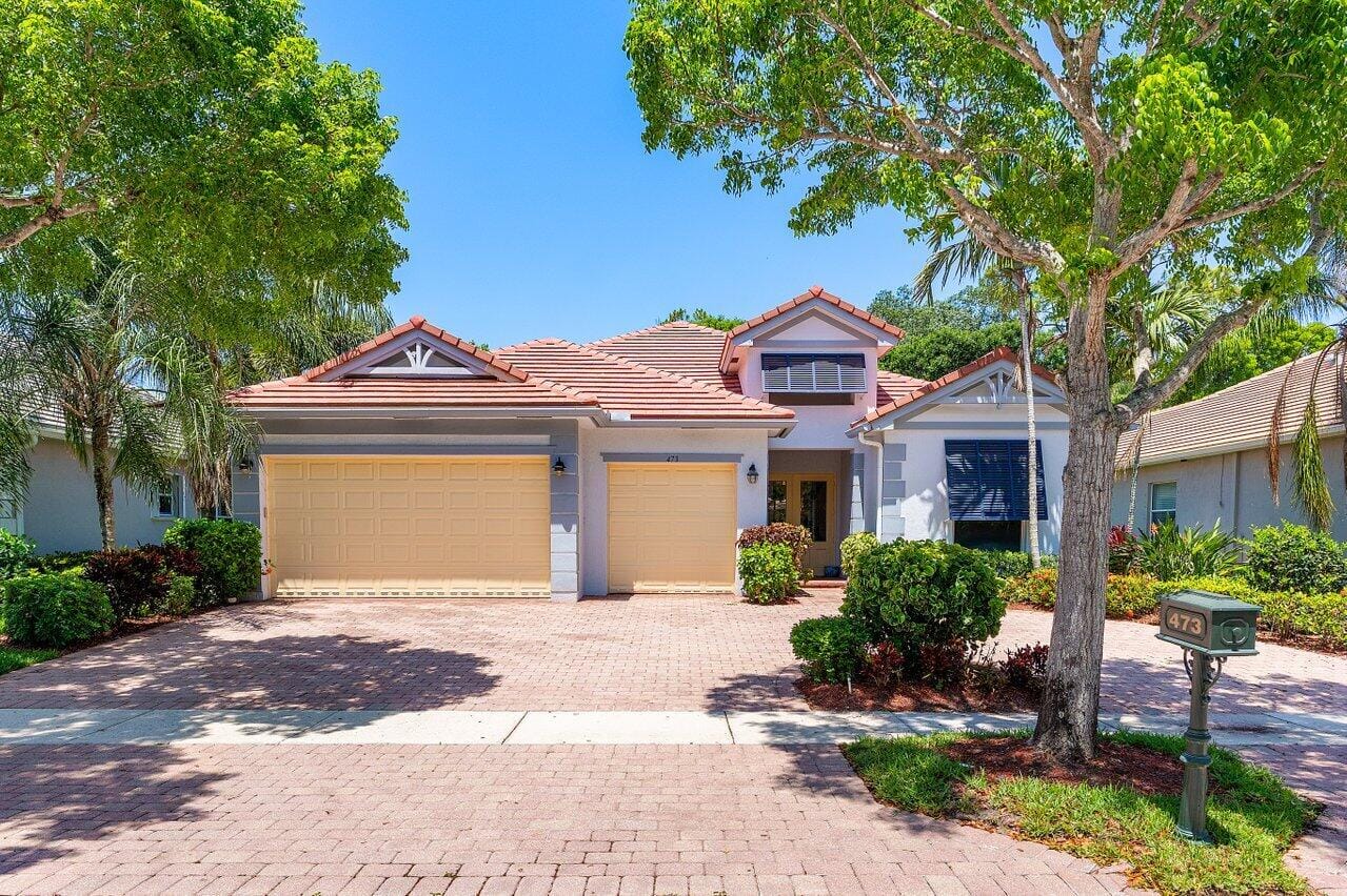 473 Cottagewood Lane, Royal Palm Beach, FL 33411