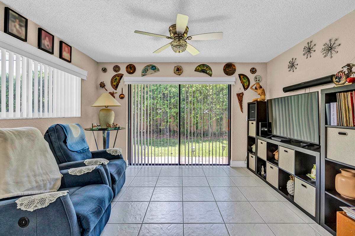 6738 Moonlit Drive, Delray Beach, FL 33446 photo 5