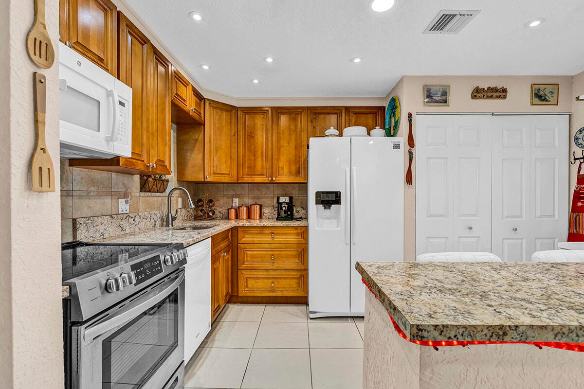 6738 Moonlit Drive, Delray Beach, FL 33446 photo 7