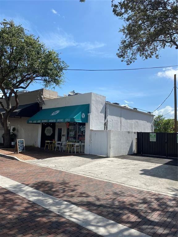 7209 SW 59th Avenue, South Miami, FL 33143