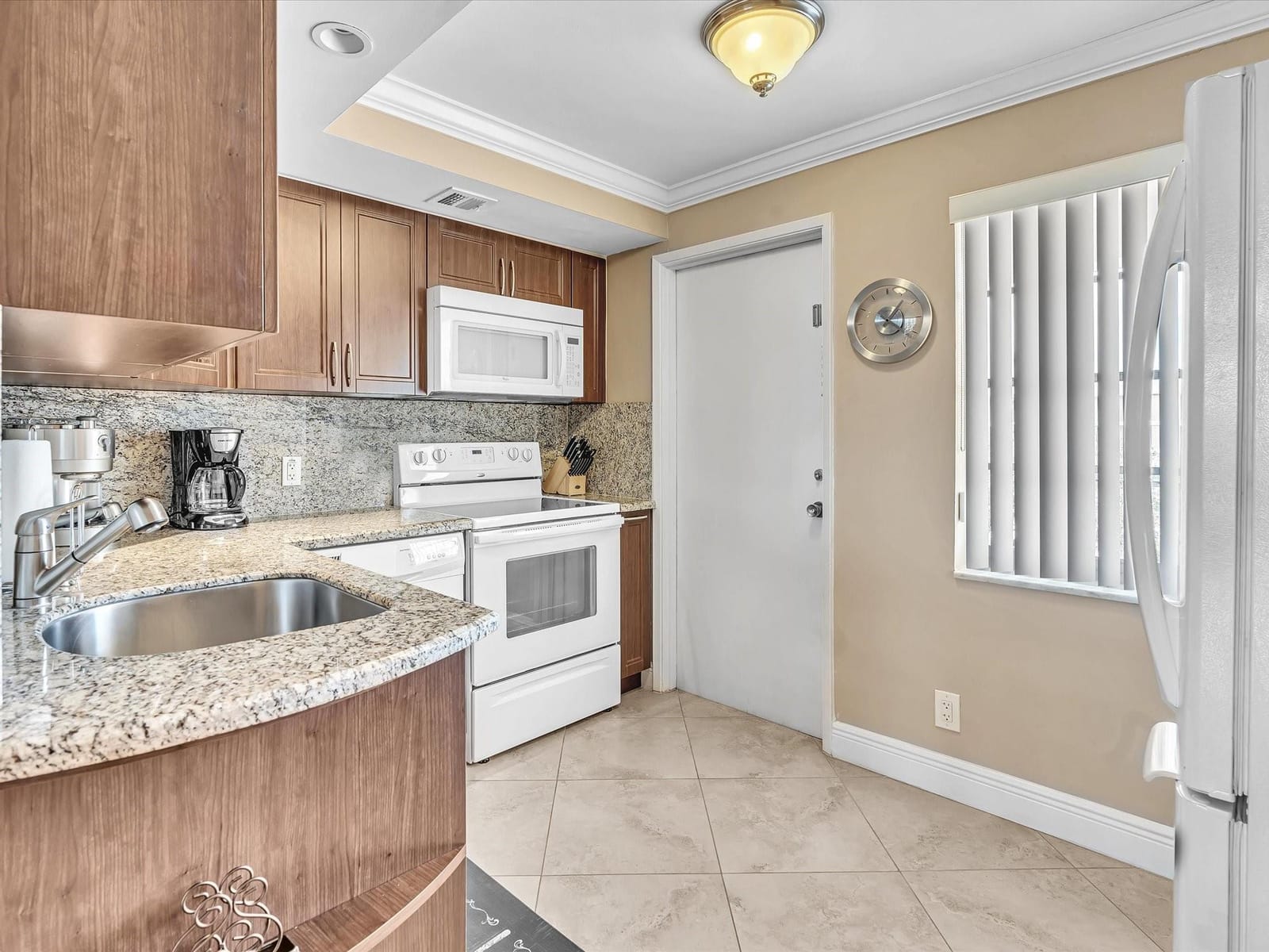 3001 S Course Drive 509, Pompano Beach, FL 33069 photo 14