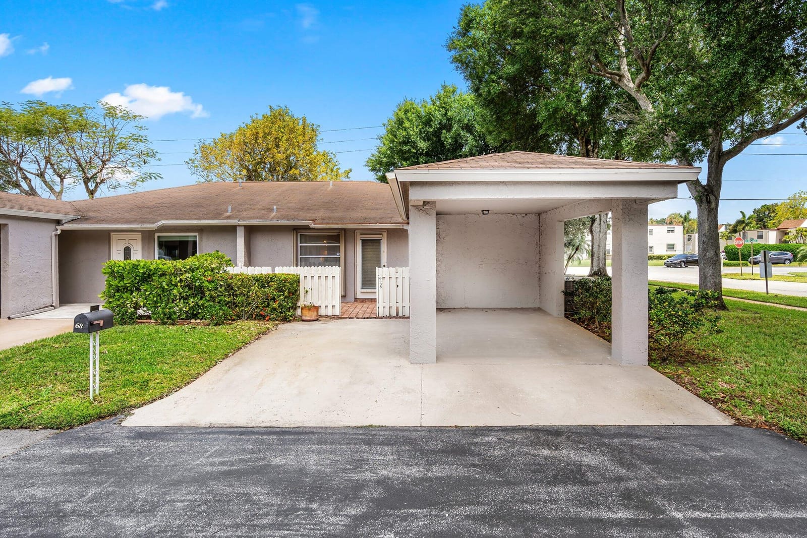 6835 Moonlit Drive, Delray Beach, FL 33446 photo 2