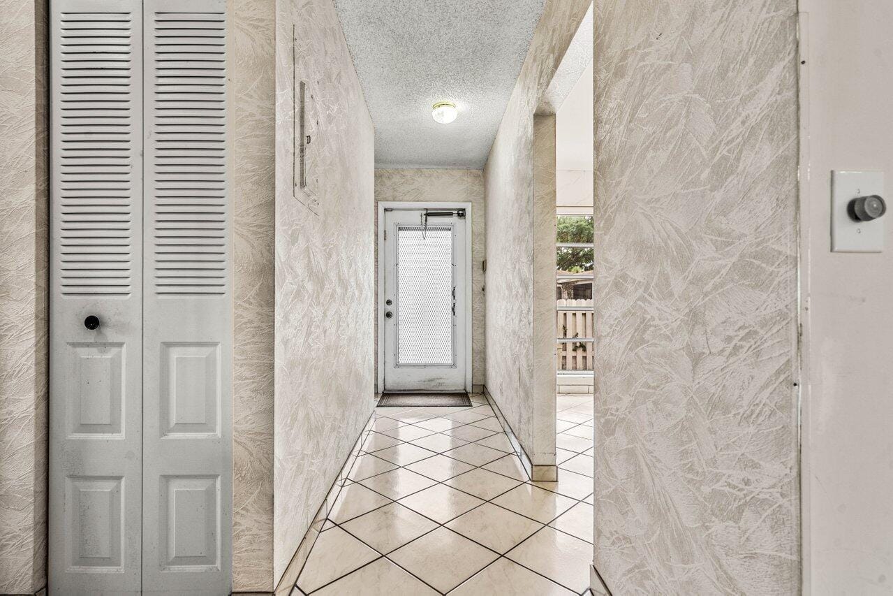 6835 Moonlit Drive, Delray Beach, FL 33446 photo 5