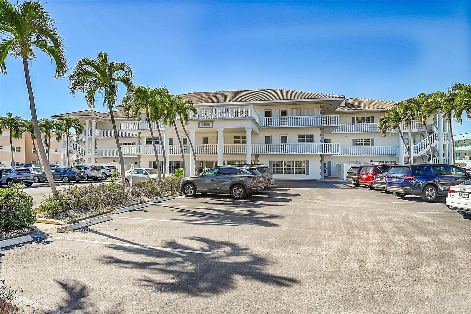 1461 S Ocean Boulevard 201, Lauderdale-By-The-Sea, FL 33062
