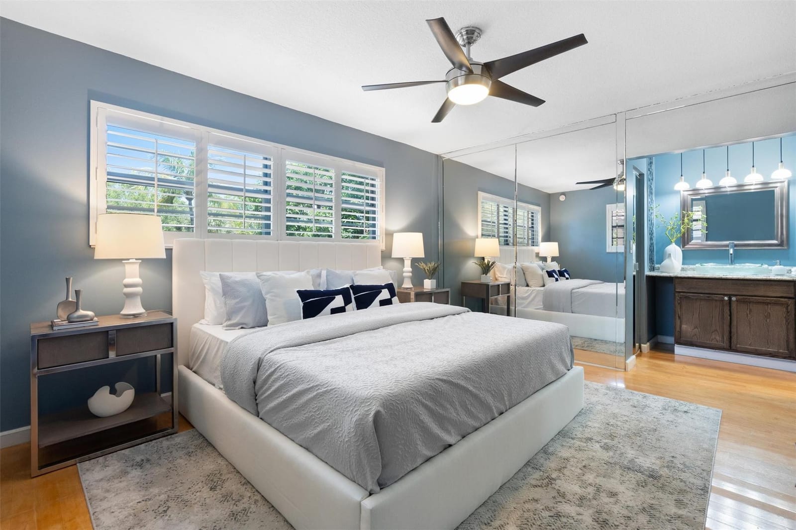 281 NE 16th Place 401, Fort Lauderdale, FL 33305 photo 17