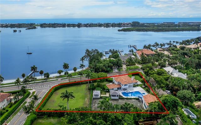 7515-7425 S Flagler Drive, sold in Seville, West Palm Beach, FL