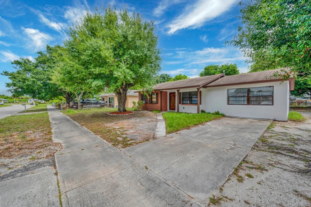 2707 Kingsley Drive, Fort Pierce, FL 34946 photo 3