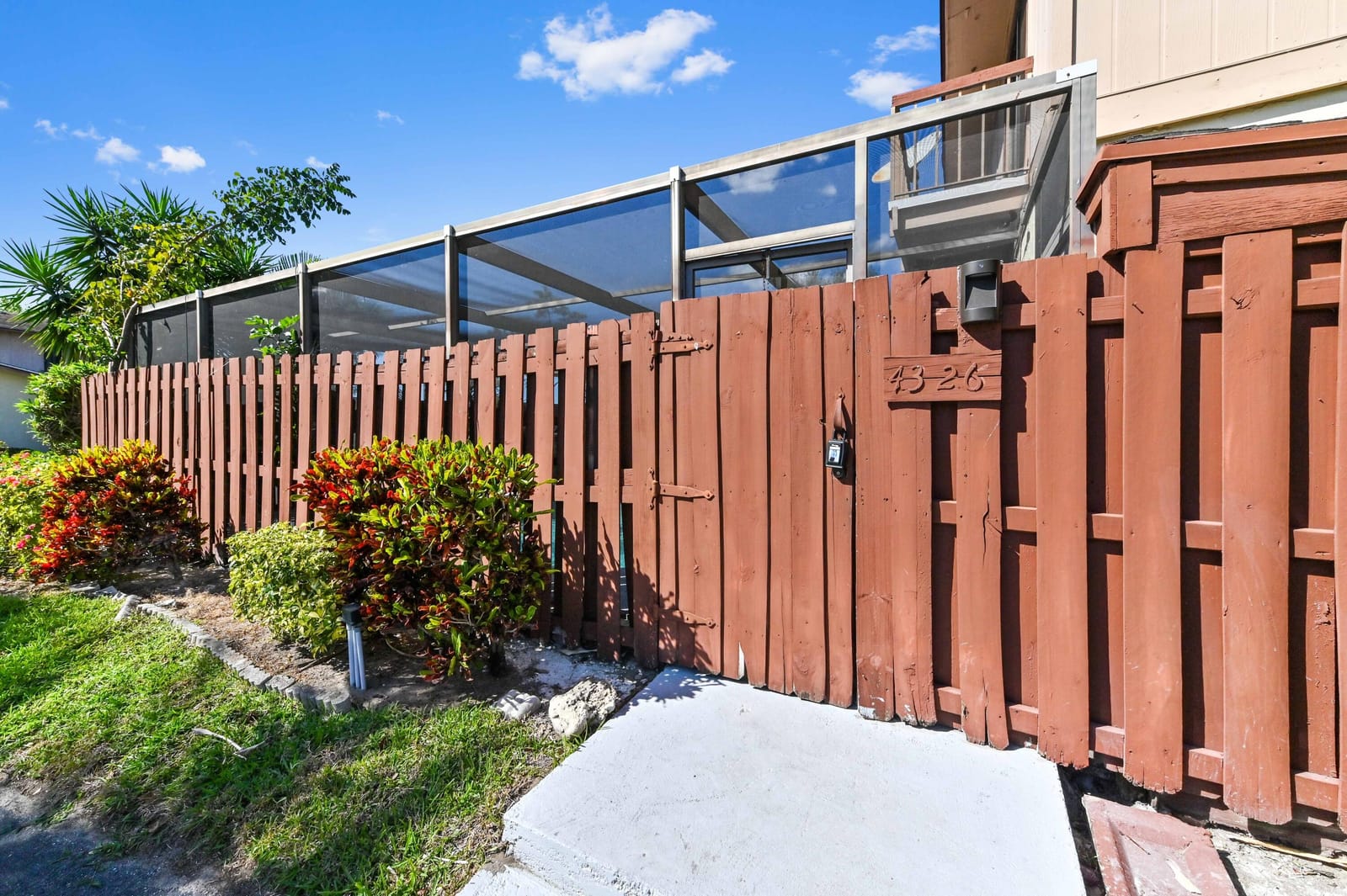 4326 S Landar Drive, Lake Worth, FL 33463 photo 3