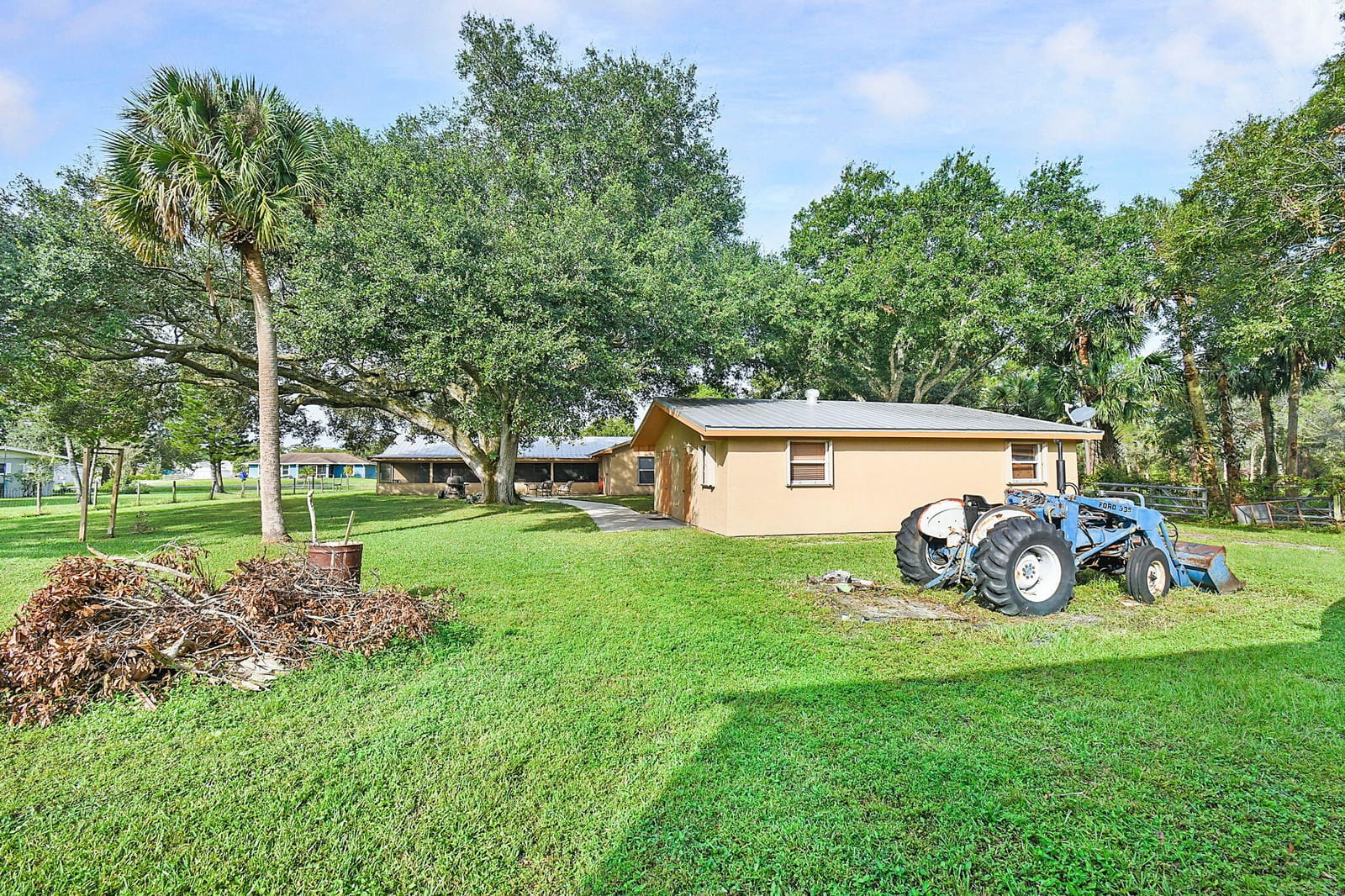 220 Emerald Avenue, Fort Pierce, FL 34945 photo 15