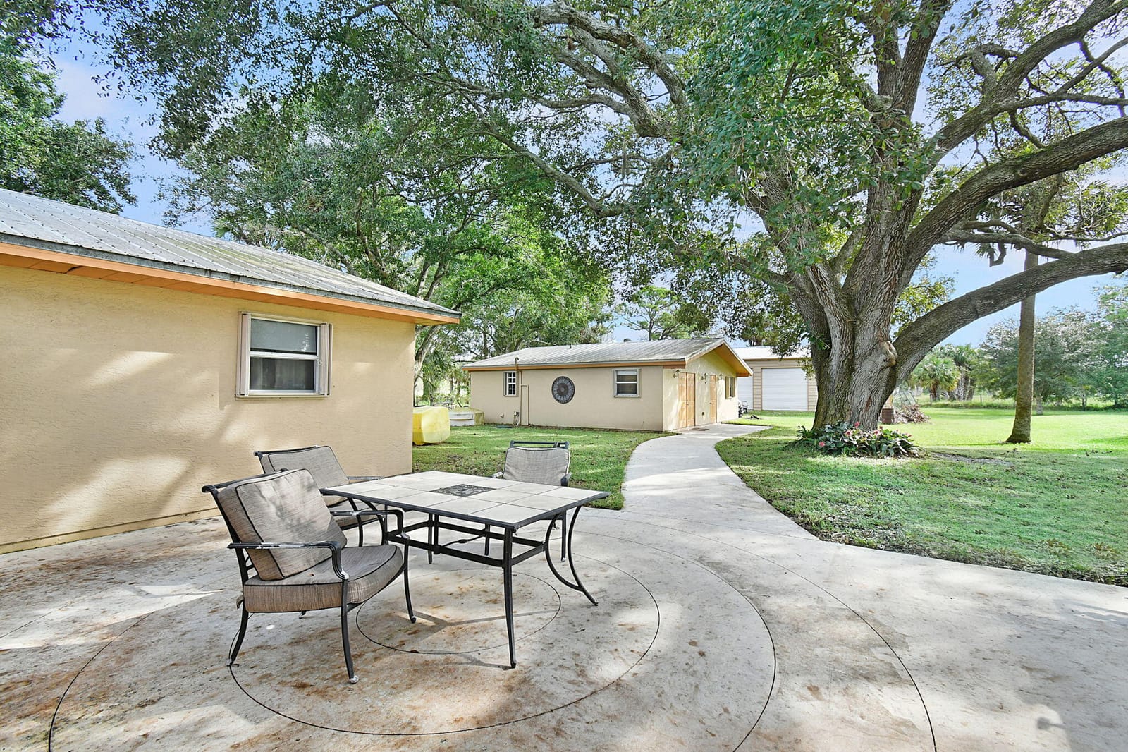 220 Emerald Avenue, Fort Pierce, FL 34945 photo 26