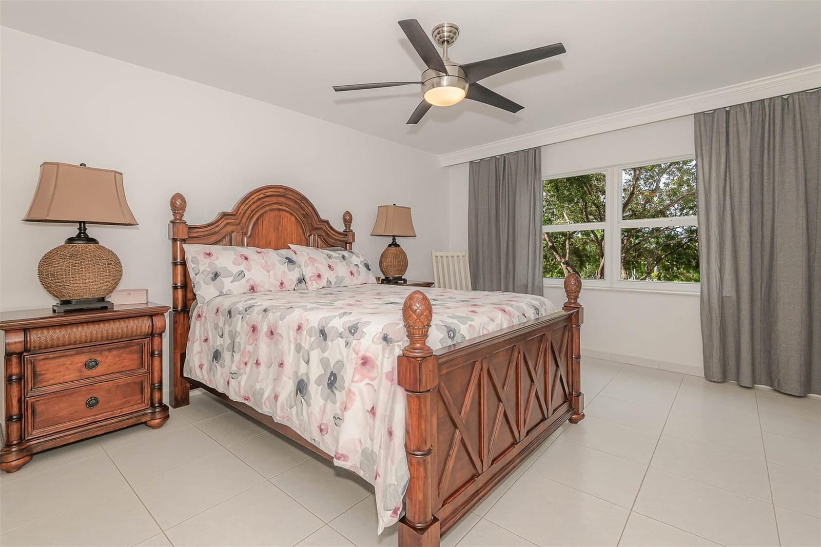 200 Diplomat Parkway 321, Hallandale Beach, FL 33009 photo 15