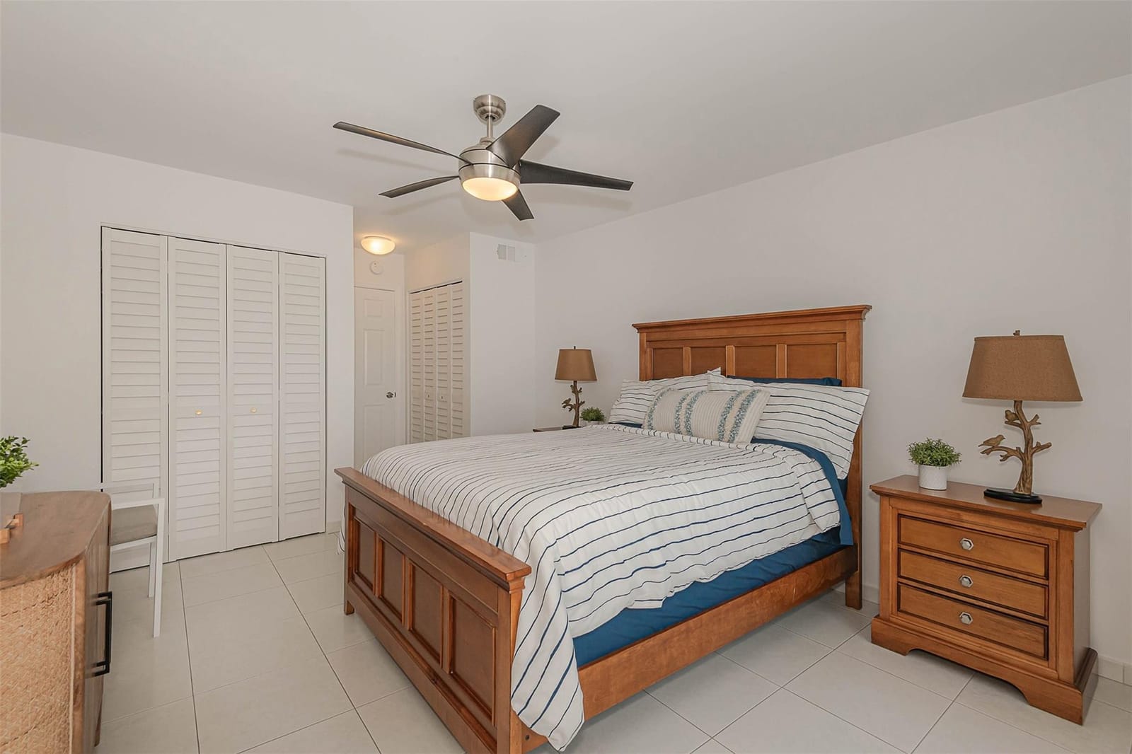 200 Diplomat Parkway 321, Hallandale Beach, FL 33009 photo 20