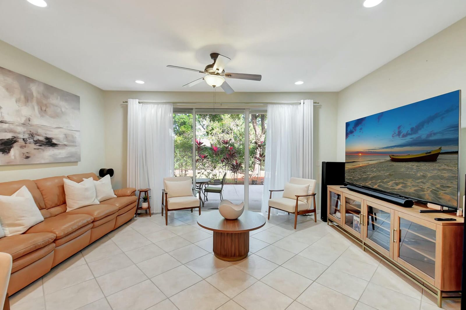9021 Tremezzo Lane, Boynton Beach, FL 33472 photo 2