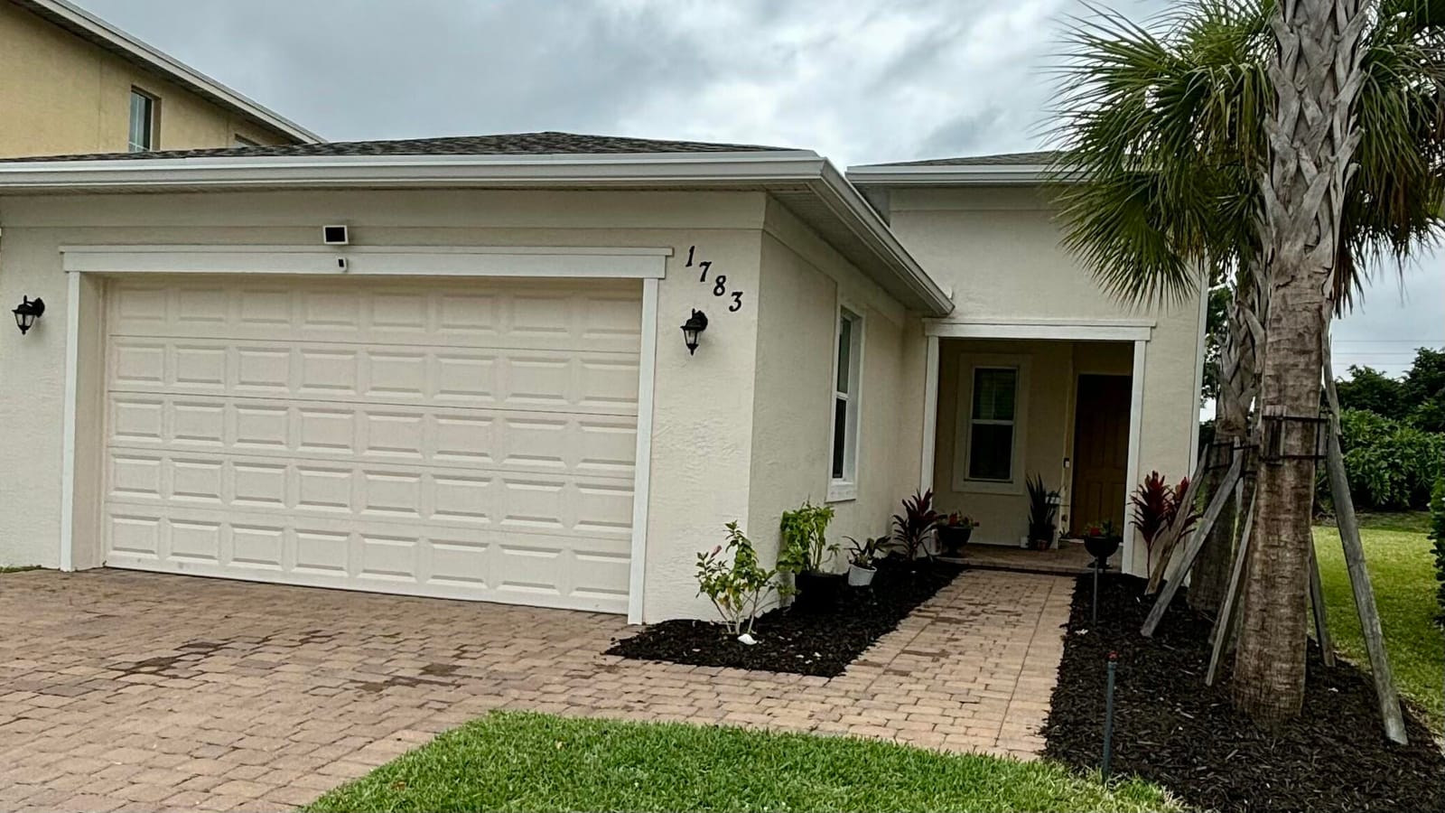 1783 NW Cataluna Circle, Port St. Lucie, FL 34986