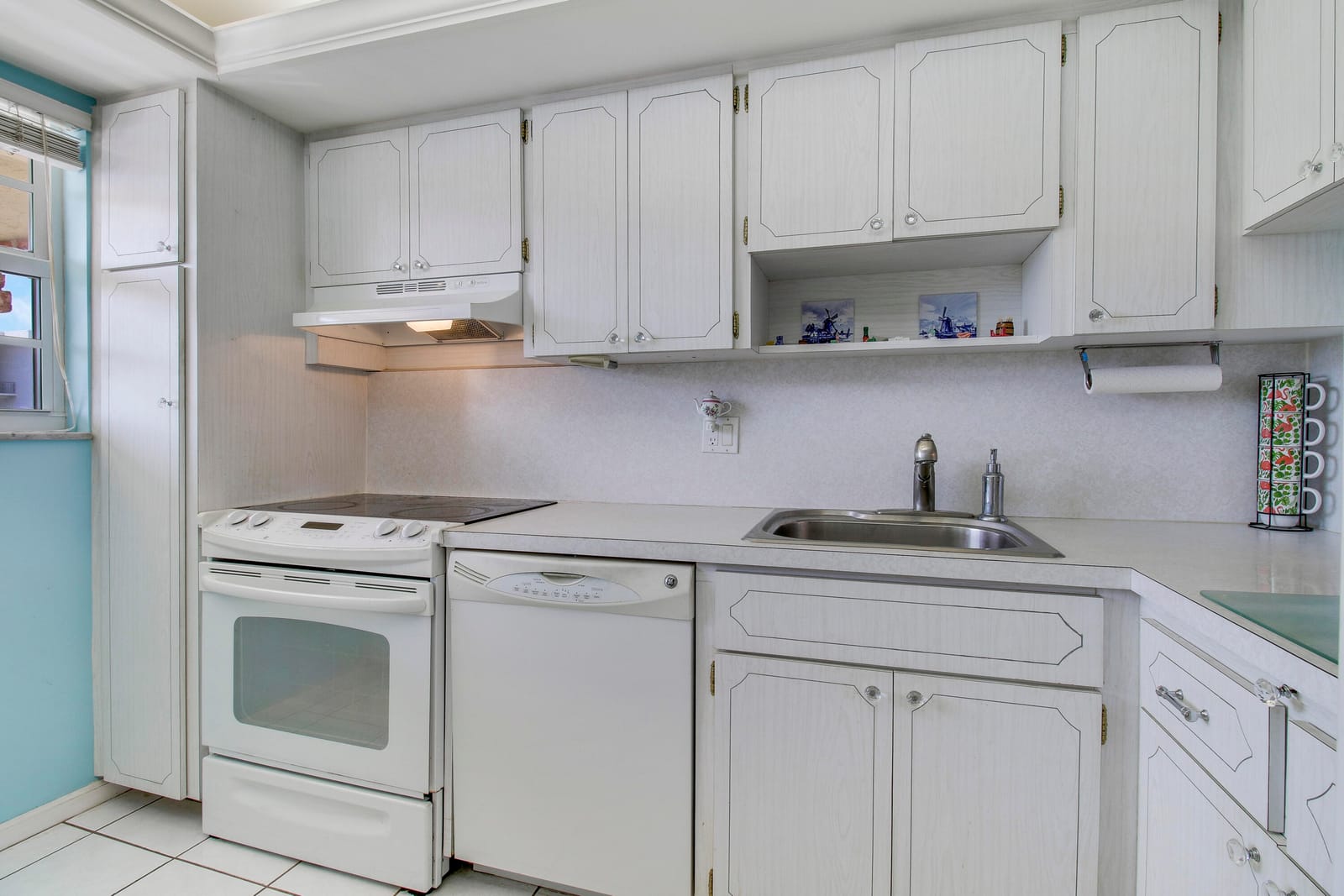 20 Yacht Club Drive 309, North Palm Beach, FL 33408 photo 12