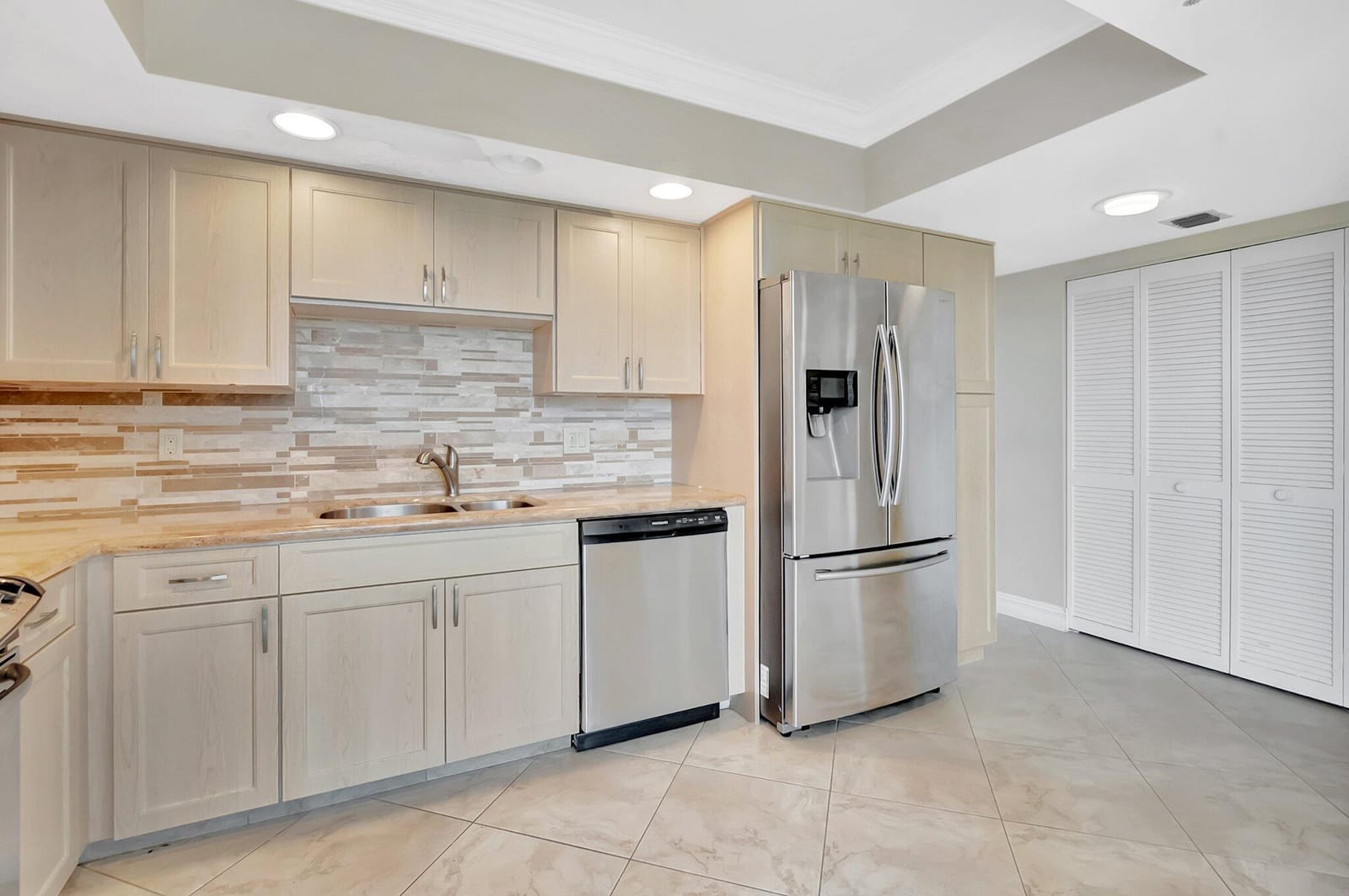 6805 Willow Wood Drive 5052, Boca Raton, FL 33434 photo 16