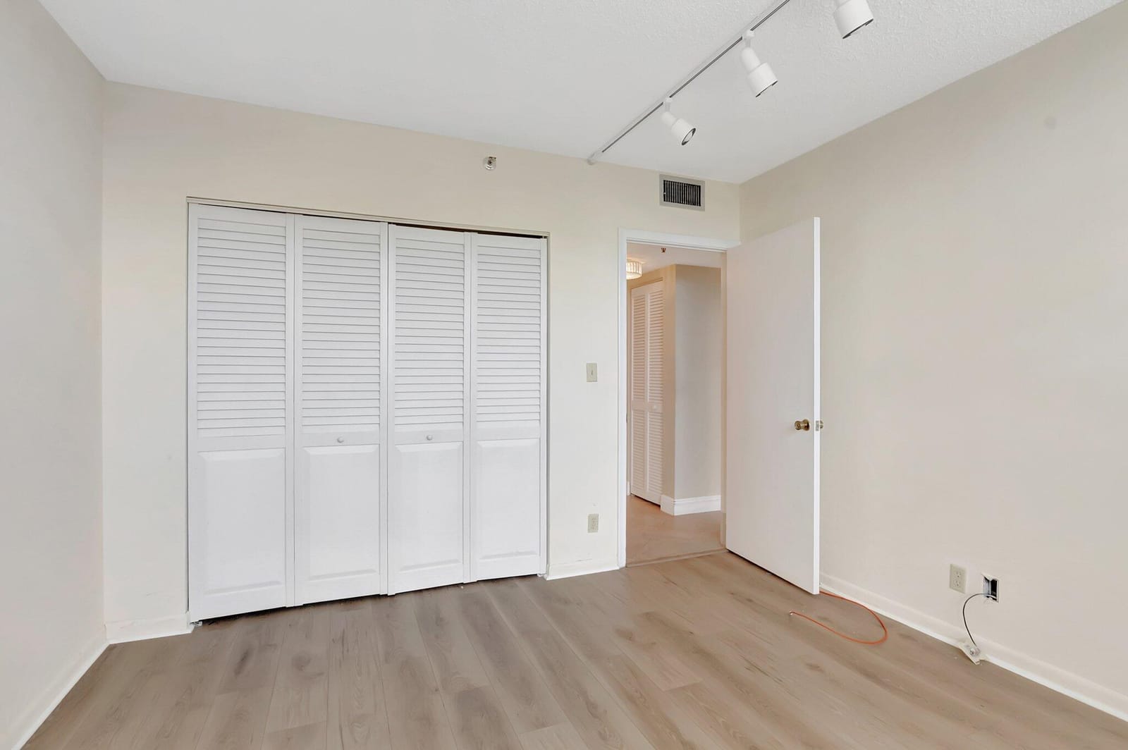 6805 Willow Wood Drive 5052, Boca Raton, FL 33434 photo 22
