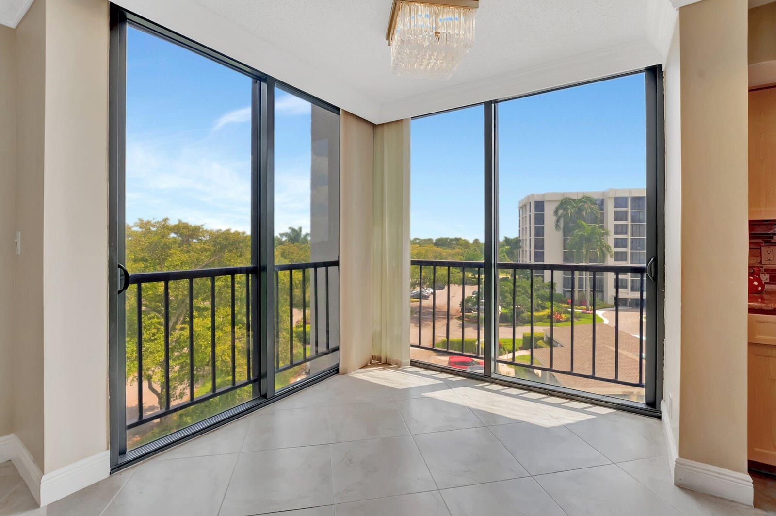 6805 Willow Wood Drive 5052, Boca Raton, FL 33434 photo 4