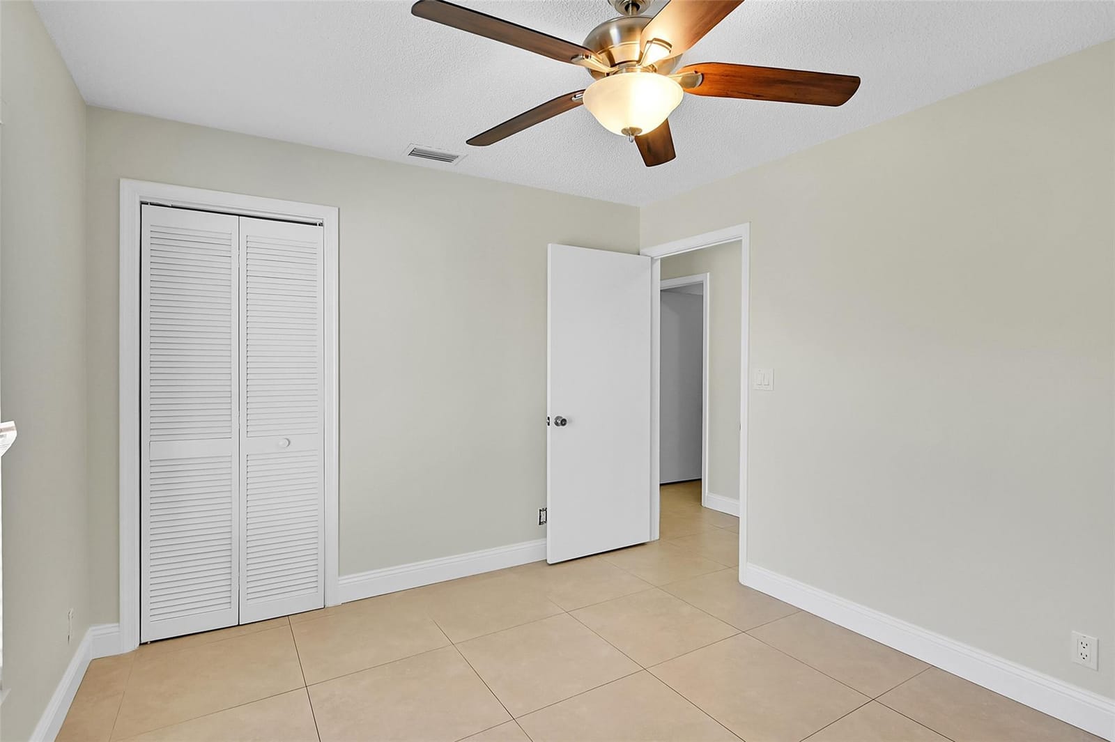 10369 Welleby Isles Lane, Sunrise, FL 33351 photo 20