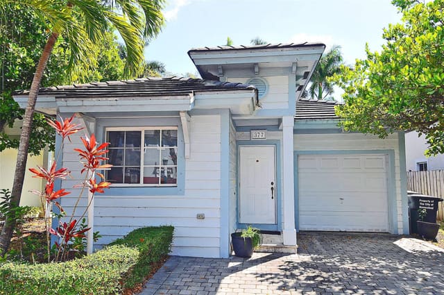 377 NE 32 Te, sold in Bimini At The Oasis, Homestead, FL