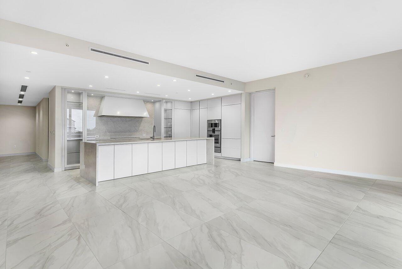 220 SE Mizner Boulevard 506, Boca Raton, FL 33432 photo 17