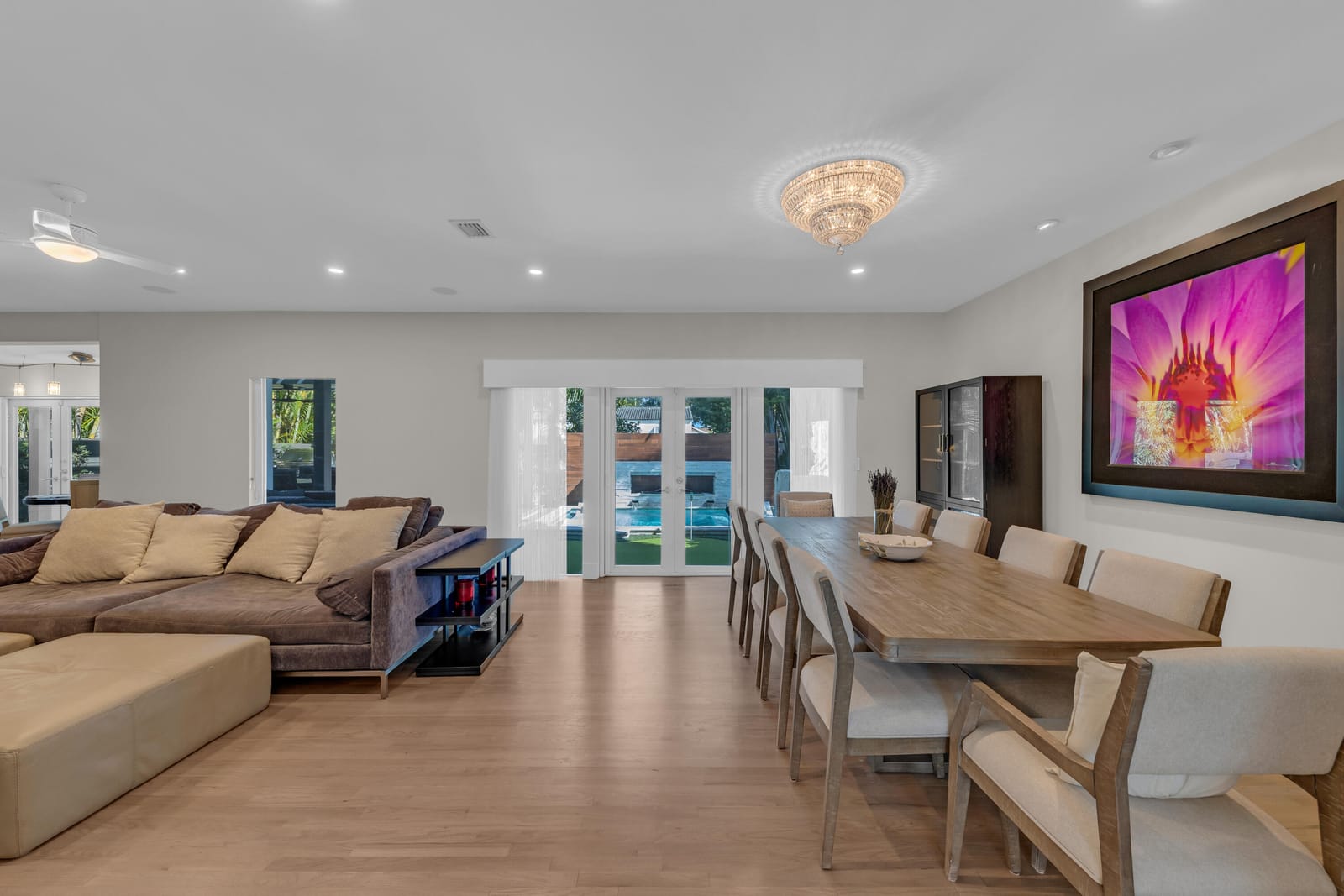736 NE 17th Way, Fort Lauderdale, FL 33304 photo 17