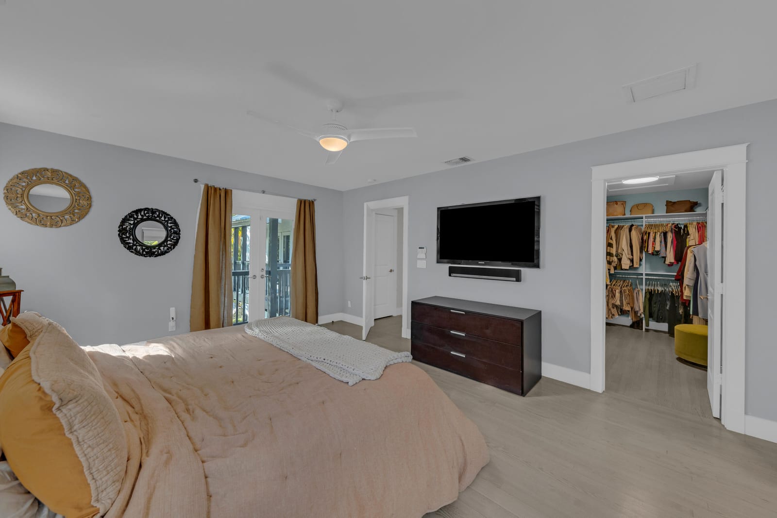 736 NE 17th Way, Fort Lauderdale, FL 33304 photo 26